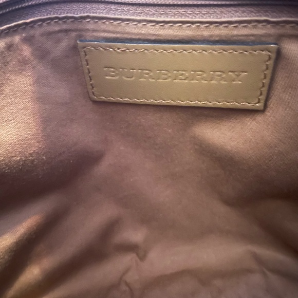 Burberry Brown and Cream Shoulder Bag with Iconic Check Pattern - Picture 7 of 9